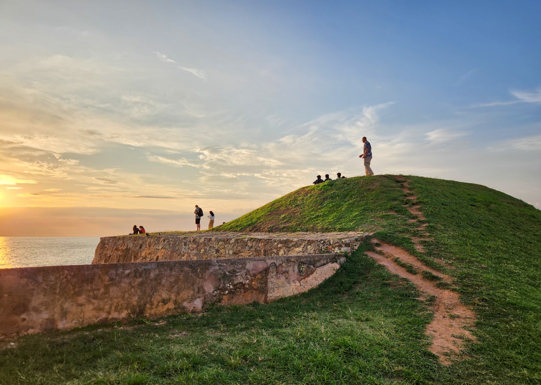 Explore Galle Fort: History, Dutch Colonial & Activities