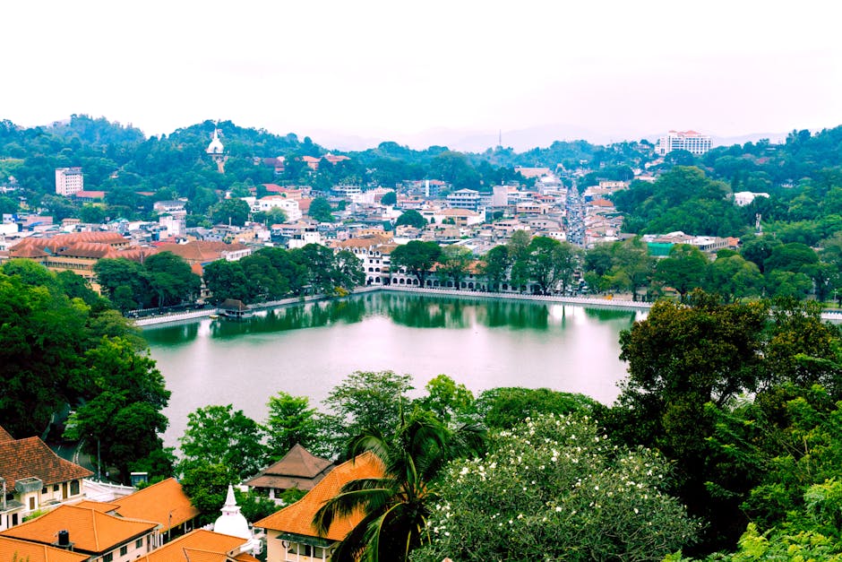 Kandy Lake